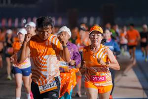 BIB: 23523, 27393
                            <button type="button" onclick="openModal(22831233)" class="btn btn-primary btn-sm float-right btn-popup" data-toggle="modal" data-target=".modal-high-quality">
                        <i class="fas fa-shopping-cart"></i> Add to Cart
                    </button>
                                            <button type="button" onclick="isThisMe(22831233, true)" class="btn btn-success btn-sm float-right btn-popup btn-isme hidden" data-toggle="tooltip" data-placement="bottom" title="นี่คือรูปของคุณใช่ไหม คลิกที่นี่เพื่อเอาเข้าอัลบั้ม">
                        <i class="fas fa-plus"></i> Add to album
                    </button>
                    <button type="button" onclick="isThisMe(22831233, false)" class="btn btn-warning btn-sm float-right btn-popup btn-isnotme hidden">
                        <i class="fas fa-ban"></i> Remove from album
                    </button>